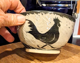 Chicken Sgraffito Turquoise Pottery Bowl, Ceramic, Hand Thrown Stoneware, Cereal Bowl, Animal Bowl, Handmade Salad Bowl, Housewarming