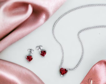 Kristall Schmuckset für Frauen, Schmuckset mit Roter Herz Halskette und Kristall Herz Ohrringe, Zierlicher Schmuck zum Valentinstag, Geschenk für Sie