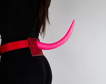 Hypermotion Luminous Tail & Cosplay Prop – Flexible Premium Fursuit Tail