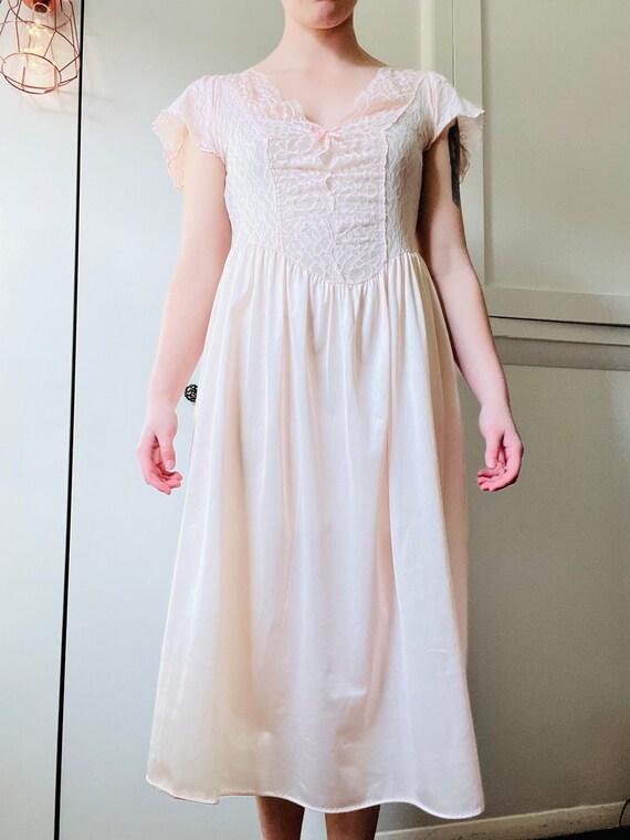 Vintage Cinema Etoile Pink Lace Nylon Nightgown - image 4