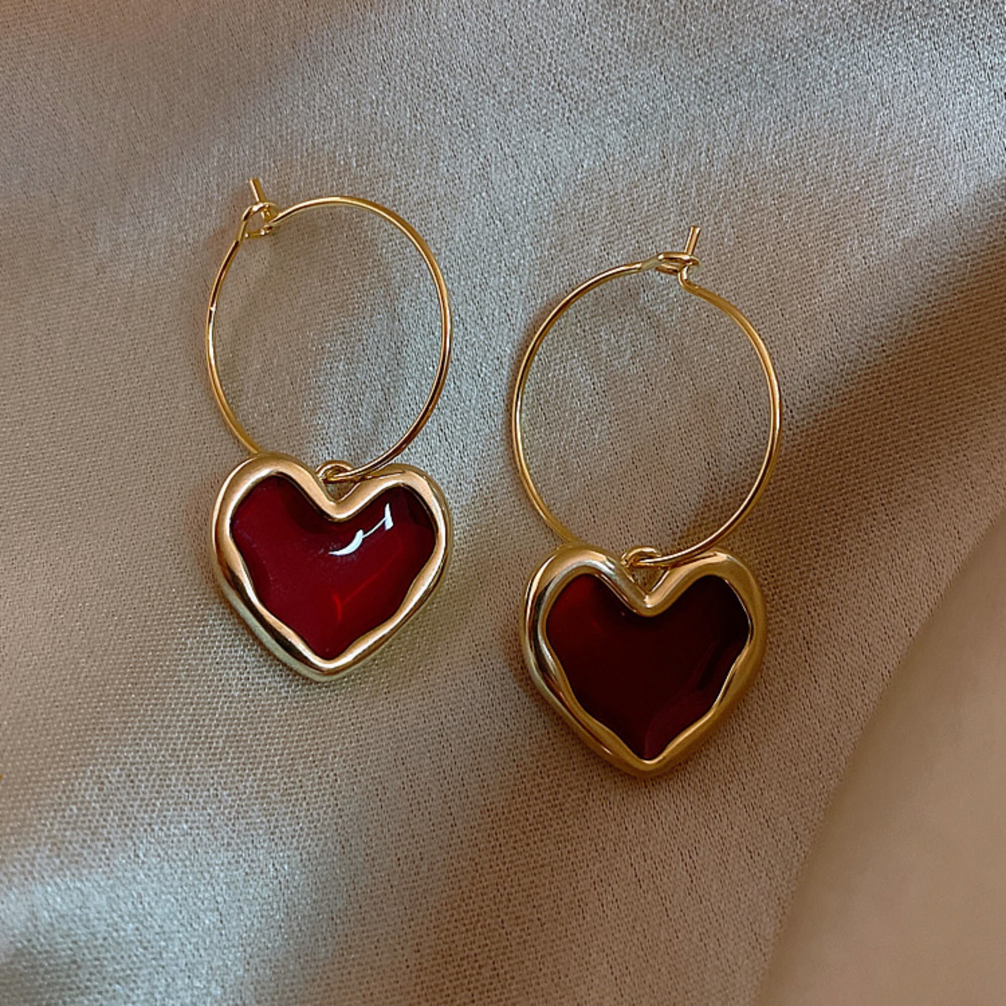 Red heart deals hoops