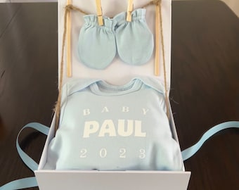 Baby gift, Baby shower gift box, new baby gift box, baby gift, baby announcemen pregnancy, baby shower gift idea, baby crate box, new mom,