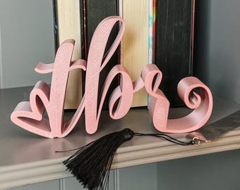TBR Bookshelf Decor: &#39;To Be Read&#39; Display