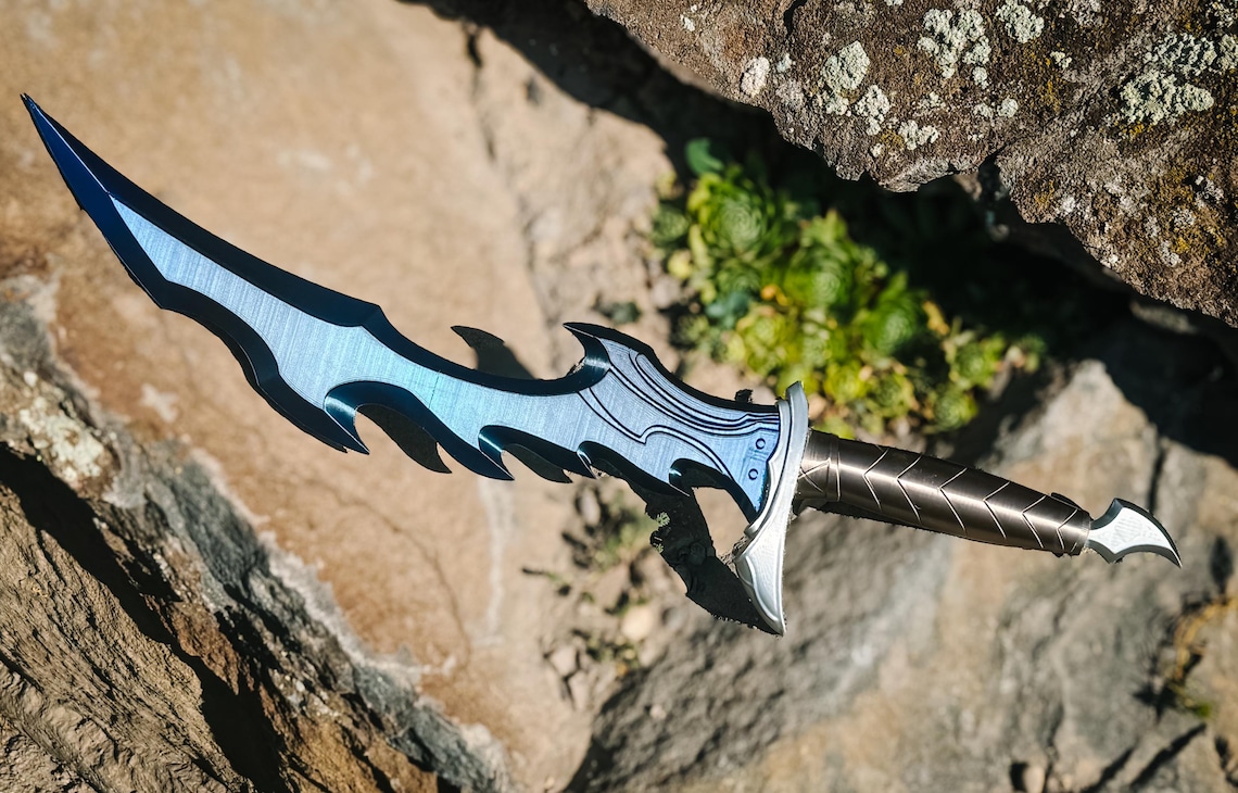 Shardblade Shardblade Replica | Cosmere Dagger, Stormlight Archive Fan Art - Etsy