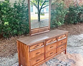 Vintage mid century harmony house 9 drawer dresser with mirror