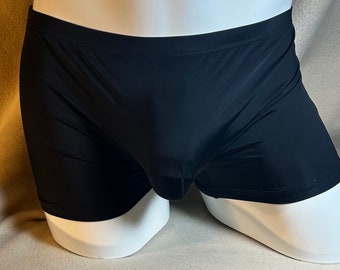 23-764 Mens boxer brief XL 36”.