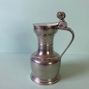 Royal Holland KMD Daalderop Pewter Creamer or Small Sauce Pitcher with Acorn Decorated Hinged Lid, Vintage Mid Century Modern