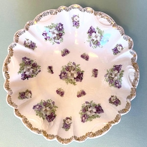 Antique Zeh Scherzer Z.S. & Co. Bavaria Porcelain Fluted Serving Bowl with White and Purple Violets