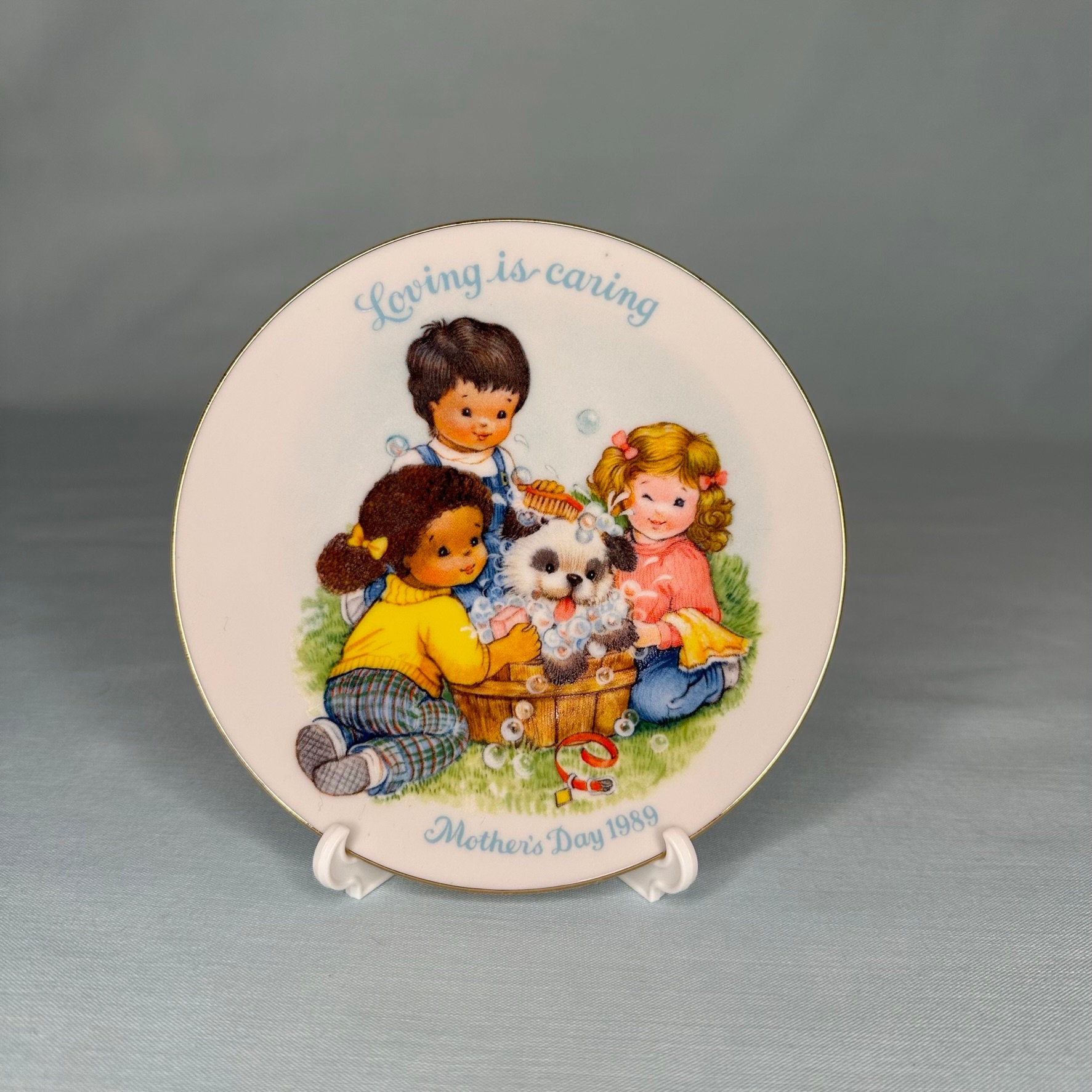 Avon "Loving is Caring" 1989 Muttertagsteller