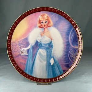 The 1966 Barbie Debutante Ball" - Plato de coleccionista de porcelana (edición limitada)