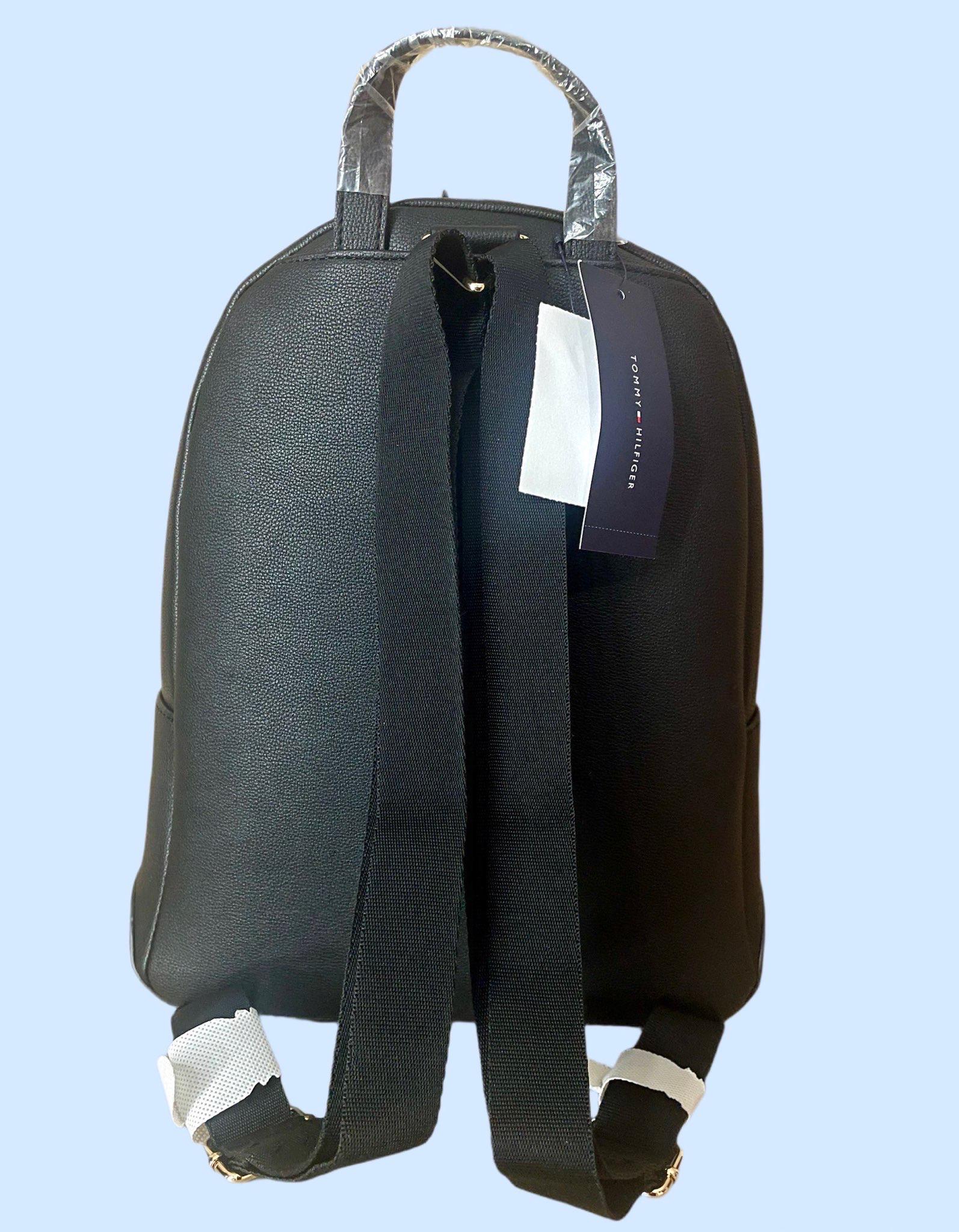 Tommy Hilfiger Alice in Wonderland - Handpainted Backpack Amazon.com | Wondapop Disney Alice in Wonderland 17 main image 2