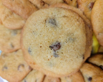 Biscotti Con Gocce Di Cioccolato Fatti In Casa (Una Dozzina)