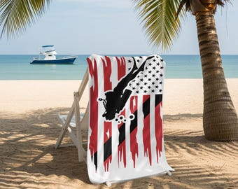Diver American Flag Beach Towel, Patriotic Scuba Design, USA Flag Dive Towel, Dive Lover Gift, Ocean Adventure, Diving Trip Towel