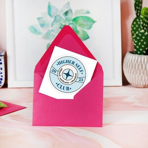 Higher Self Club Stickers - 3" x 3" - Etiqueta azul, Etiqueta de vinilo, Etiqueta única, Etiqueta de emociones, Etiqueta de escaneos de aura, Etiqueta de chakras,