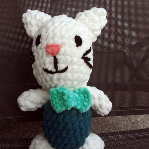 Crochet plush cat, stuffed animal, Kitty Plush Amigurumi Cat, Crochet Plush - Handmade Plush, Cute Amigurumi