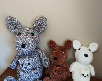Crochet Kangaroo Pattern: Mom & Baby Amigurumi (PDF Pattern)
