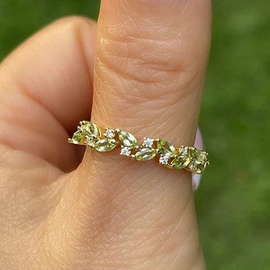 Vintage Peridot Wedding Band 14k Rose Gold Ring Cluster Marquise Peridot Diamond Ring August Birthstone Ring Stacking Band Gift for Women