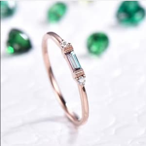 Baguette Alexandrite Diamond Ring, Alexandrite Wedding Ring, 14k rose gold alexandrite ring, June Birthstone Ring, Anniversary Gift