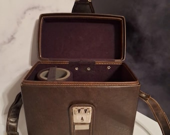 Vintage 70er Jahre Kameratasche mit Einlage Hartes Kunstleder Vinyl Braun Made in Italy