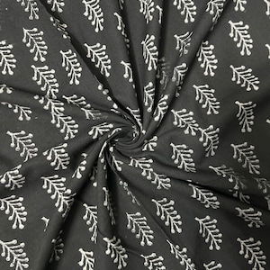 indian hand block print fabric in 60 60 soft Thick cotton fabric floral print fabric summer fabric dressmaking fabric fabric by the yard