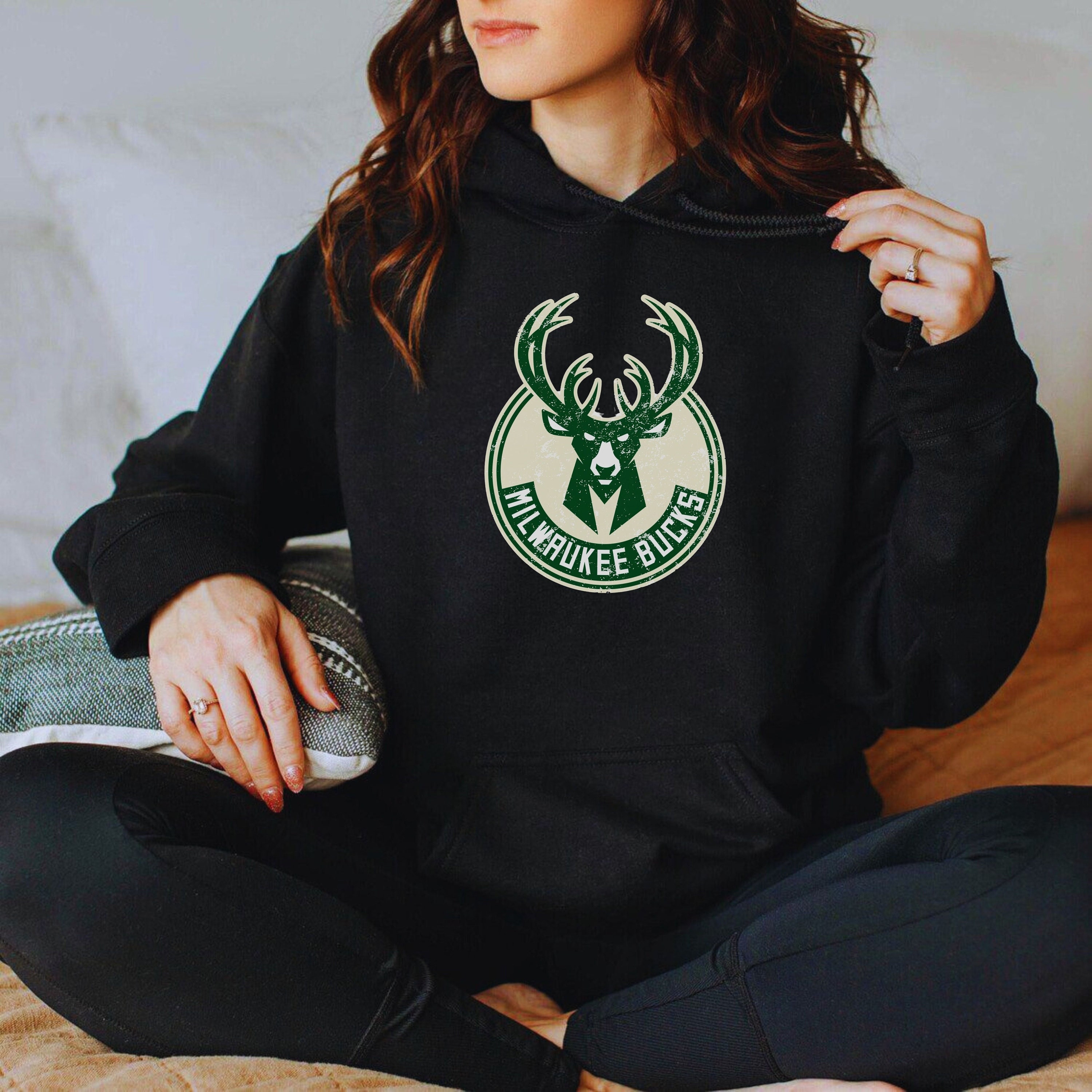 Milwaukee Bucks Sweatshirt - Etsy