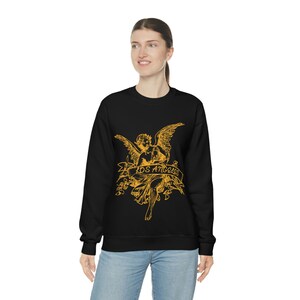 Los Angeles, Kalifornien (w / gold Angel) Unisex Heavy Blend Crewneck Sweatshirt