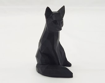 Low-Poly Fox Sitting Desktop Figurine Statue | Gift for Animal Lovers