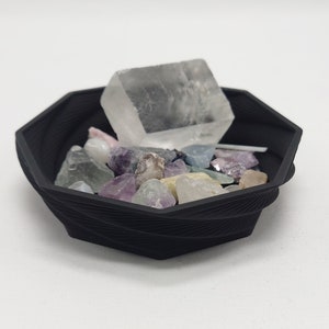 Double-Twisted Helix Octagon Vortex Geometric Shallow Decorative Bowl