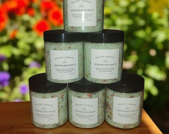 Scented Bath Salts    (8oz)