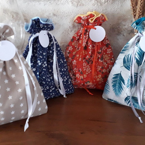 Sac cadeau en tissu réutilisable, pochette cadeau pour anniversaire, fêtes des mères, noël