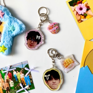 Seventeen Wonwoo und Scoups Schlüsselanhänger Sets Kpop Acryl Meme Svt Carat Melon Brot Buldak Ramen