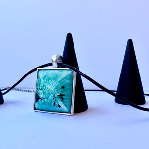 Green square necklace with resin. Green square pendant with frame. Green square petri effect 2.0 necklace. image 8