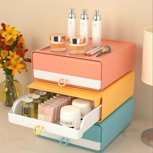 Makeup Organizer, Cosmetics Skincare Products Organize Box