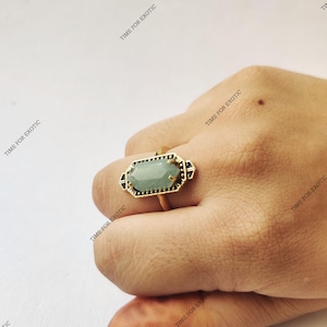 Natural Jade Ring, Green Jade Ring, 92.5% Silver Ring, Jade Ring, Silver Ring With Jade, Solid Sterling Silver Ring, (All sizes available)