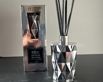 Reed Diffusor mit Odouraze Anti-Geruchs-Technologie Frisch, sauber, stark, lang anhaltender Raumduft