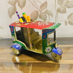 Rajasthani Tuk Tuk Metallartikel, Stifthalter, Blumenvase, Sammlerstück, Geschenkidee, Vintage-Kollektion, Wohnkultur, Herzstück, Bürodeko