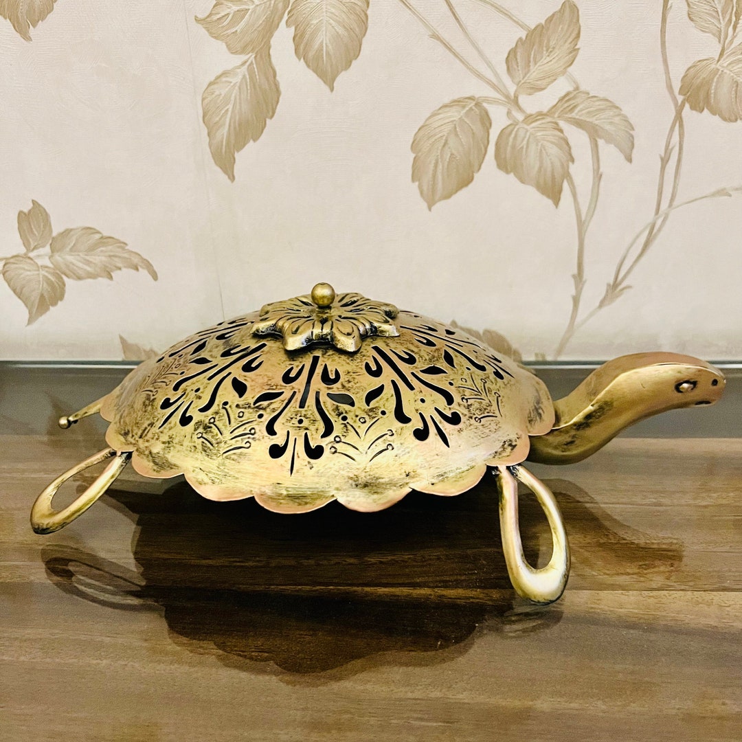 TORTOISE TEA LIGHT HOLDER main image 1