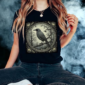 Gothic Raven Tarot Card T-Shirt: Dark Academia Crow Tee