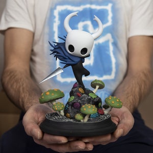Figure 3D. Hollow knight. Sculpture. Hollow knight statuette. Player gift. Hollow Knight gifts. Geek Gifts