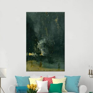 Puede incluir: Pintura abstracta de paisaje con tonos verde oscuro y dorado. La obra presenta un cielo oscuro y atmosférico con toques dorados y una zona central más clara y brumosa. La parte inferior tiene un tono verde amarillento claro.