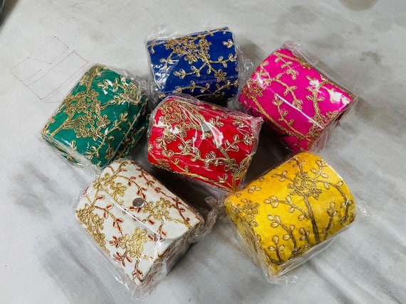 VELVET JEWELLERY BOX BLUE TONES FLOWER PATTERN VELVET JEWELLERY BOX BLUE TONES FLOWER PATTERN