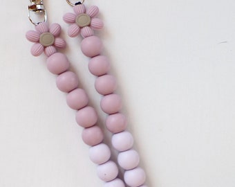 Cervical Dilation Beaded Keychain/ Labor and delivery/Badge Buddy/Flower keychain/Valentine gift for her/Gift for nurse bestie/Practical