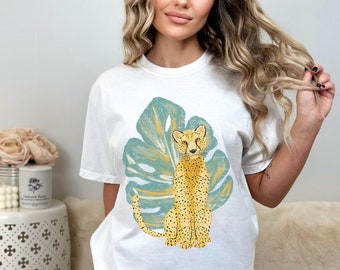 Tropical Leopard Shirt| Comfy Oversized Shirt| Leopard T-Shirt| Trendy Tee| Tween Gift| Mother's Day Shirt| Leopard shirt for daughter