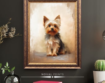 Op de afbeelding: Een ingelijst schilderij van een Yorkshire Terrier met bruin en zwart haar, zittend en naar de kijker kijkend. Het schilderij heeft een lichtbruine achtergrond en is ingelijst in een gouden lijst.