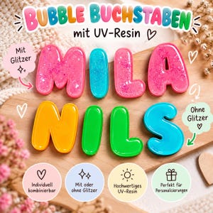 Könnte beinhalten: Ein Set aus Buchstaben im Bubble-Stil aus UV-Harz, die die Namen MILA und NILS bilden. Die Buchstaben haben verschiedene Farben, darunter Pink mit Glitzer, einfarbiges Blau, Gelb und Grün. Der Text auf dem Bild enthält BUBBLE BUCHSTABEN.