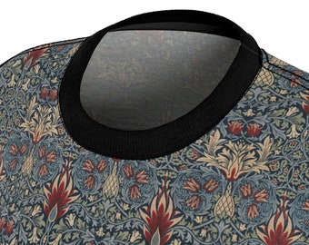 William Morris wildflower shirt - beautiful floral design, vintage aesthetic for that classy look, green short sleeve tshirt, Snakeshead