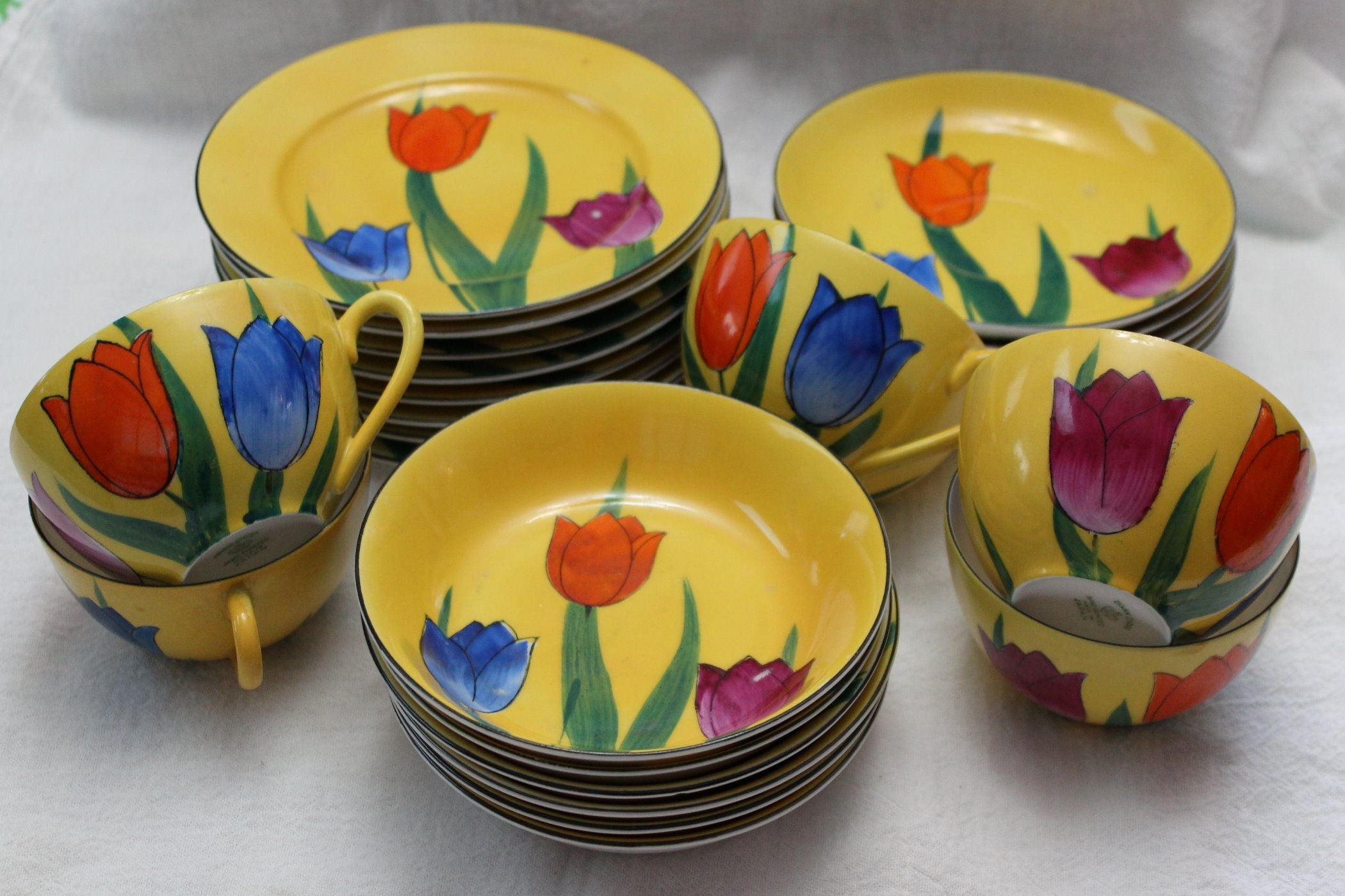 Vintage Okwan China Tea Cups, Saucers, Plates, Bowls Tulips Japan 1950s