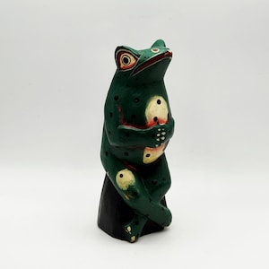Folk Art Frog - Indoor Garden Frog - Hand Carved Sculpture Frog - Cute Big Eye Frog