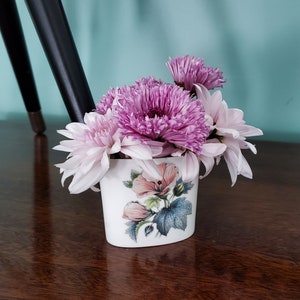 Teeny Bone China Vase - Vintage Royal Worcester China Vase - Miniature Vase - Upcycled Vase - Pink and White Vase