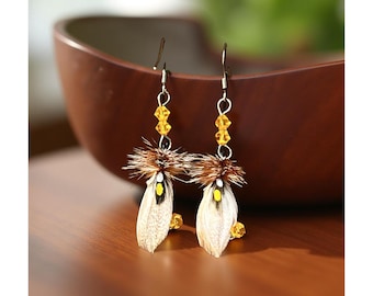 Fly fishing earrings for women & girls. Off white colored pair of Hornberg flies. The 6 attached sunflower Swarovski beads brings the bling!